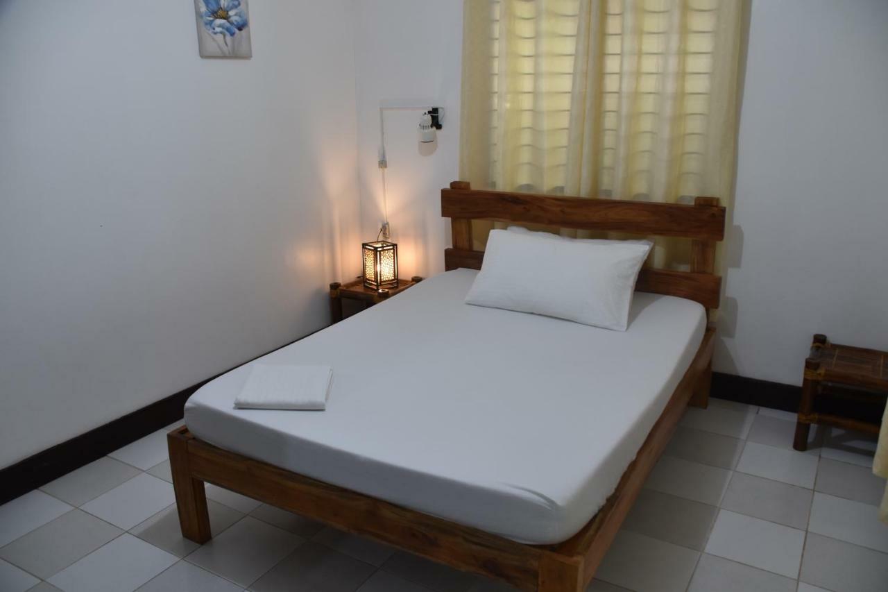 Roy'S Rendezvous Boracay Otel Manoc-Manoc Dış mekan fotoğraf